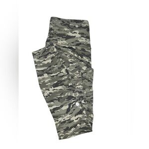 Lululemon Speed Up Tight – Evergreen Camo – Size 4